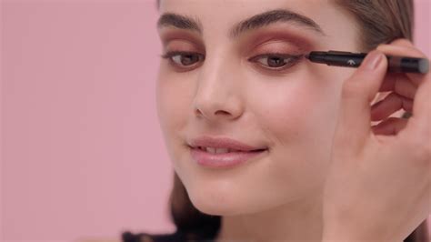 Chanel makeup tips